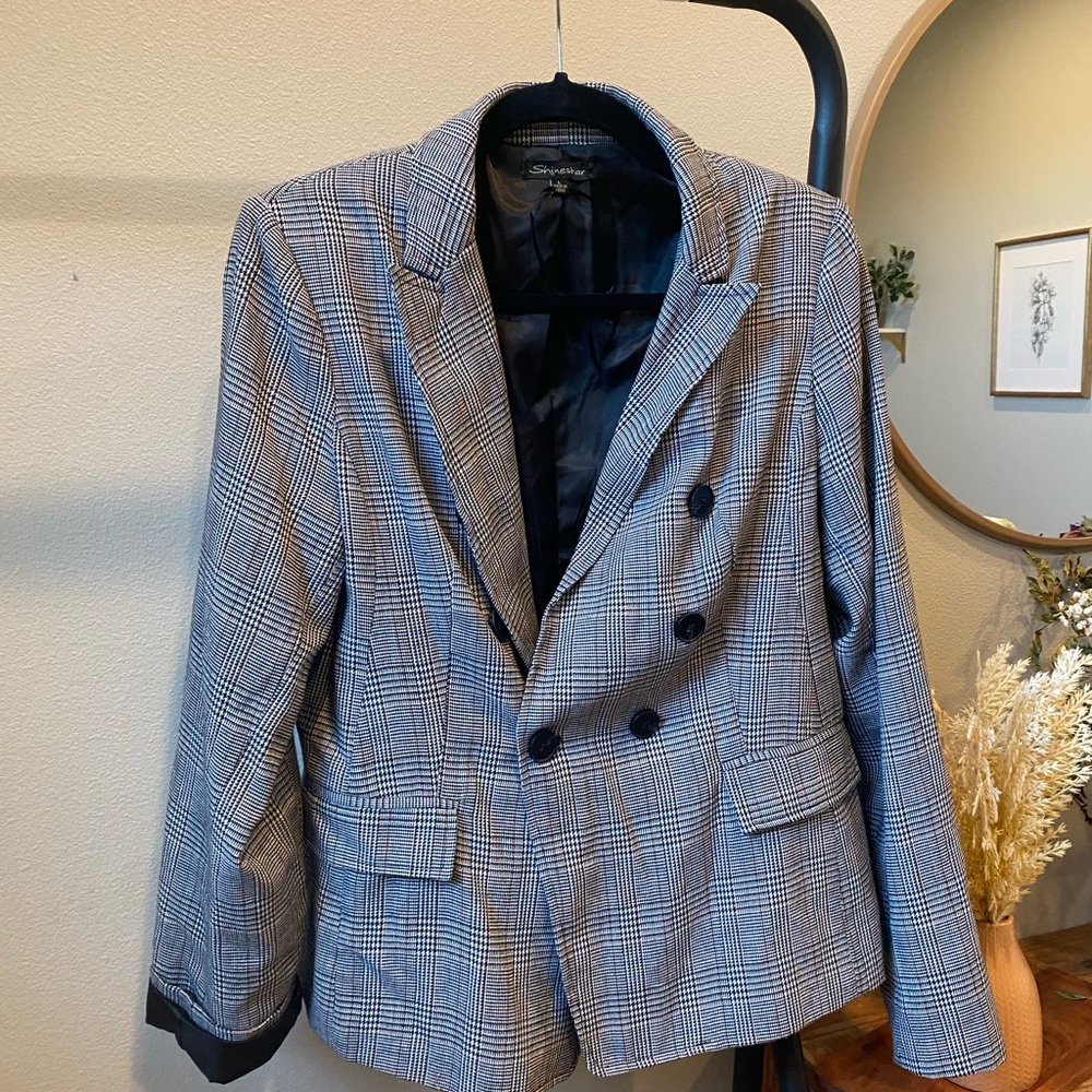 Classic Gray Plaid Blazer